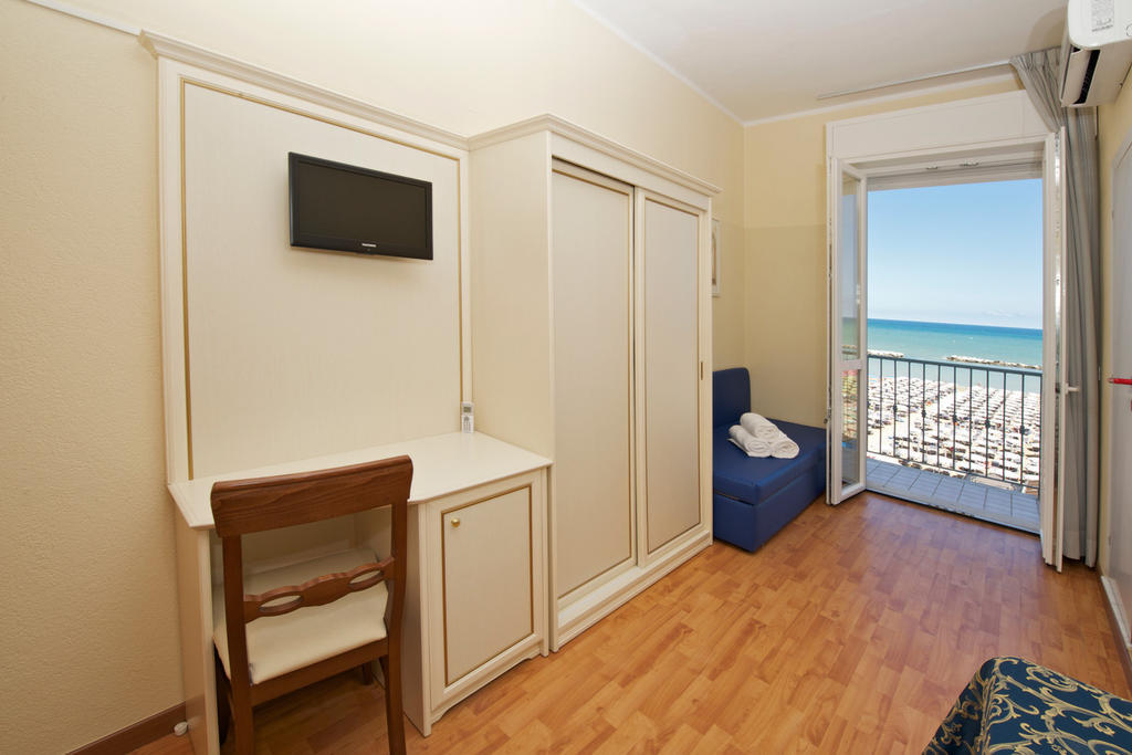 Hotel Garden Cattolica Rum bild