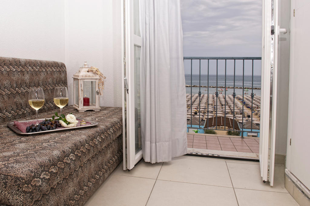 Hotel Garden Cattolica Rum bild