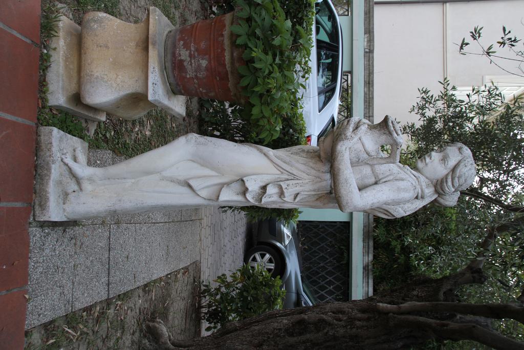 Hotel Garden Cattolica Exteriör bild
